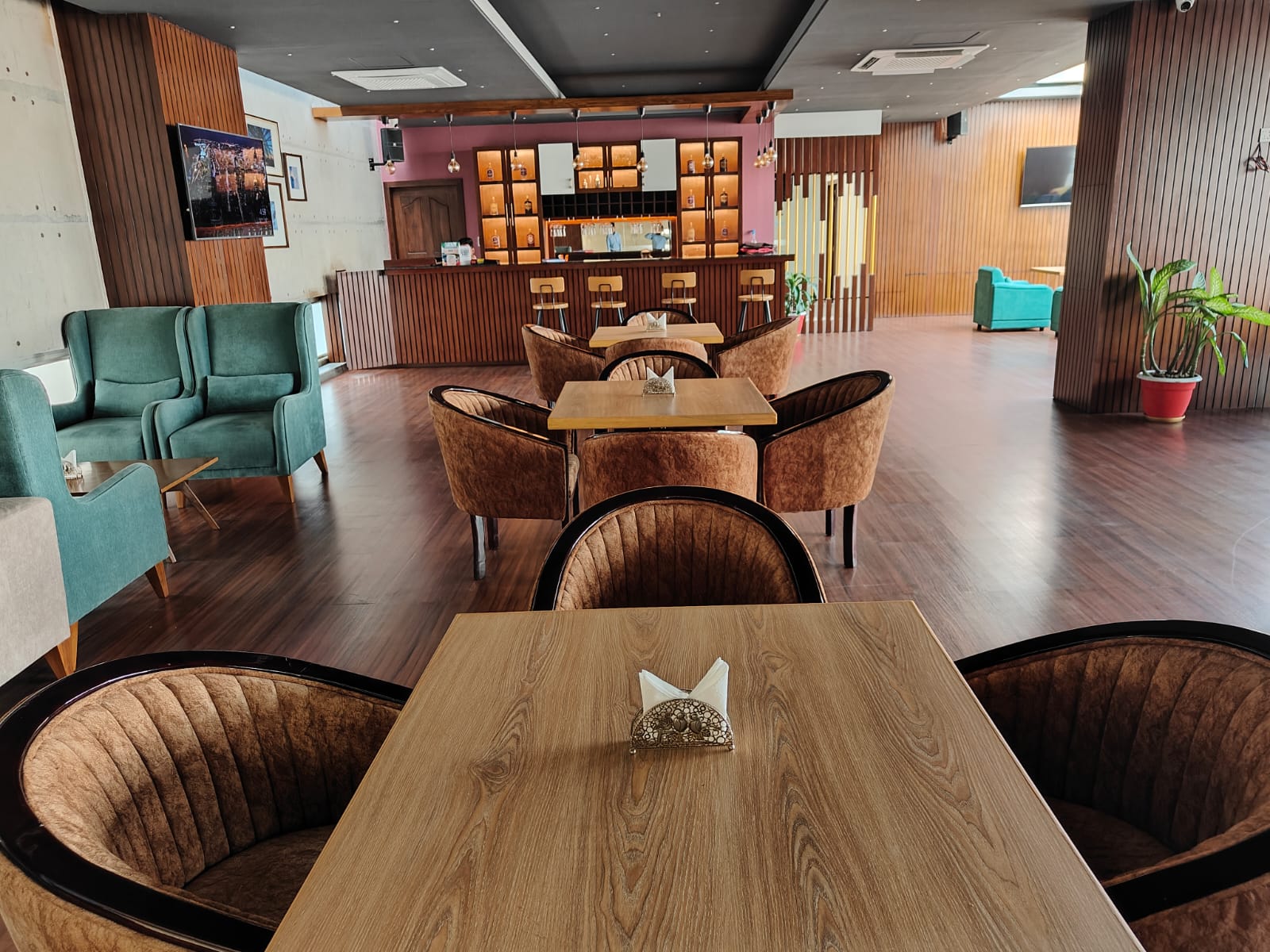 BAR at WindyTerrace Hotel Cox’s Bazar | Luxury Sea View Hotel Near Beach